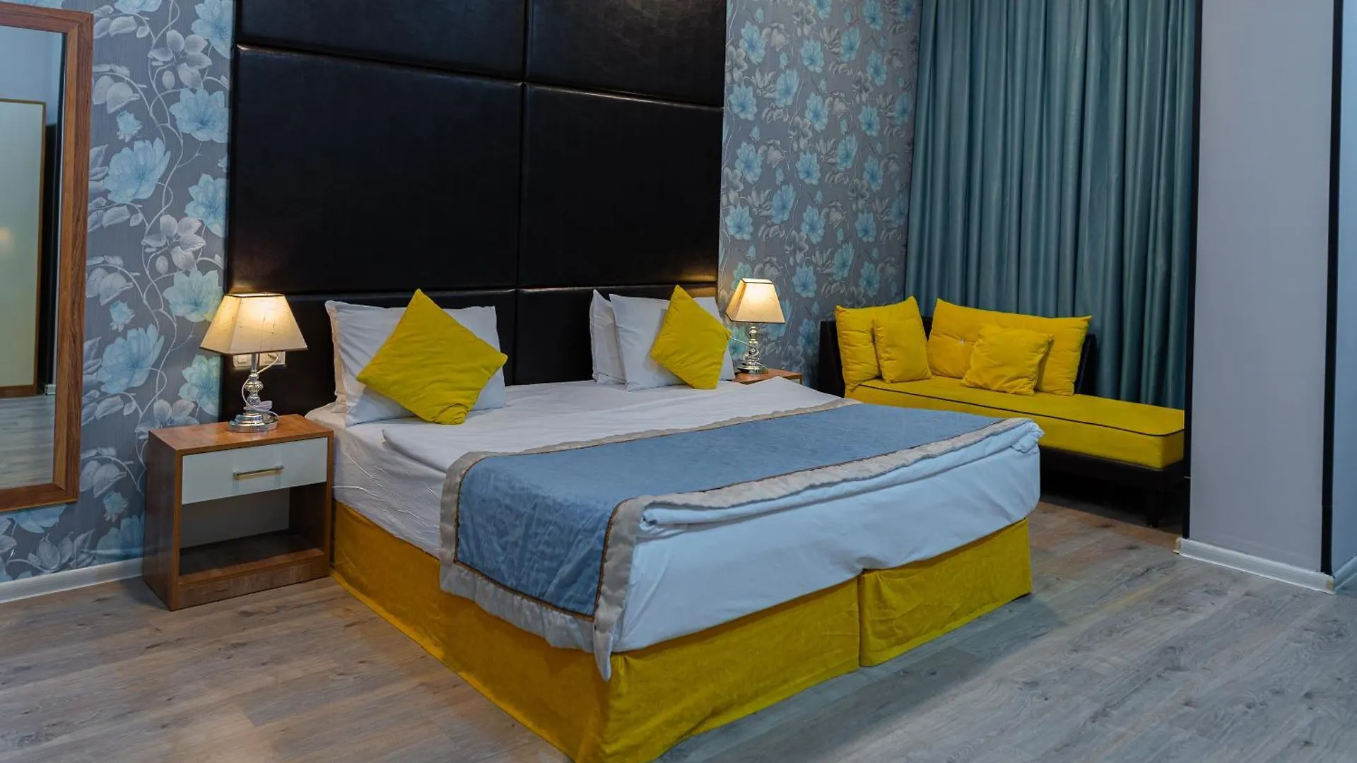 Square Boutique Hotel Baku