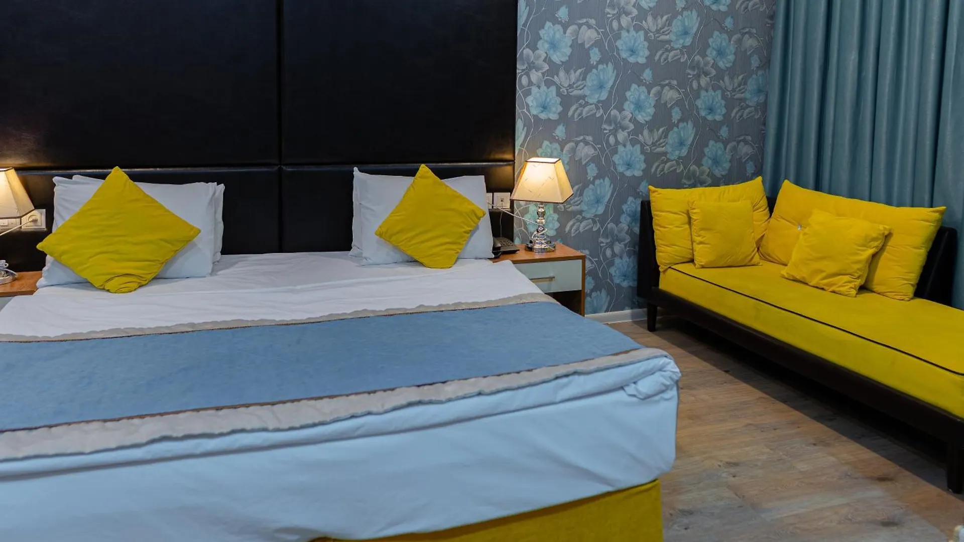 Square Boutique Hotel Baku
