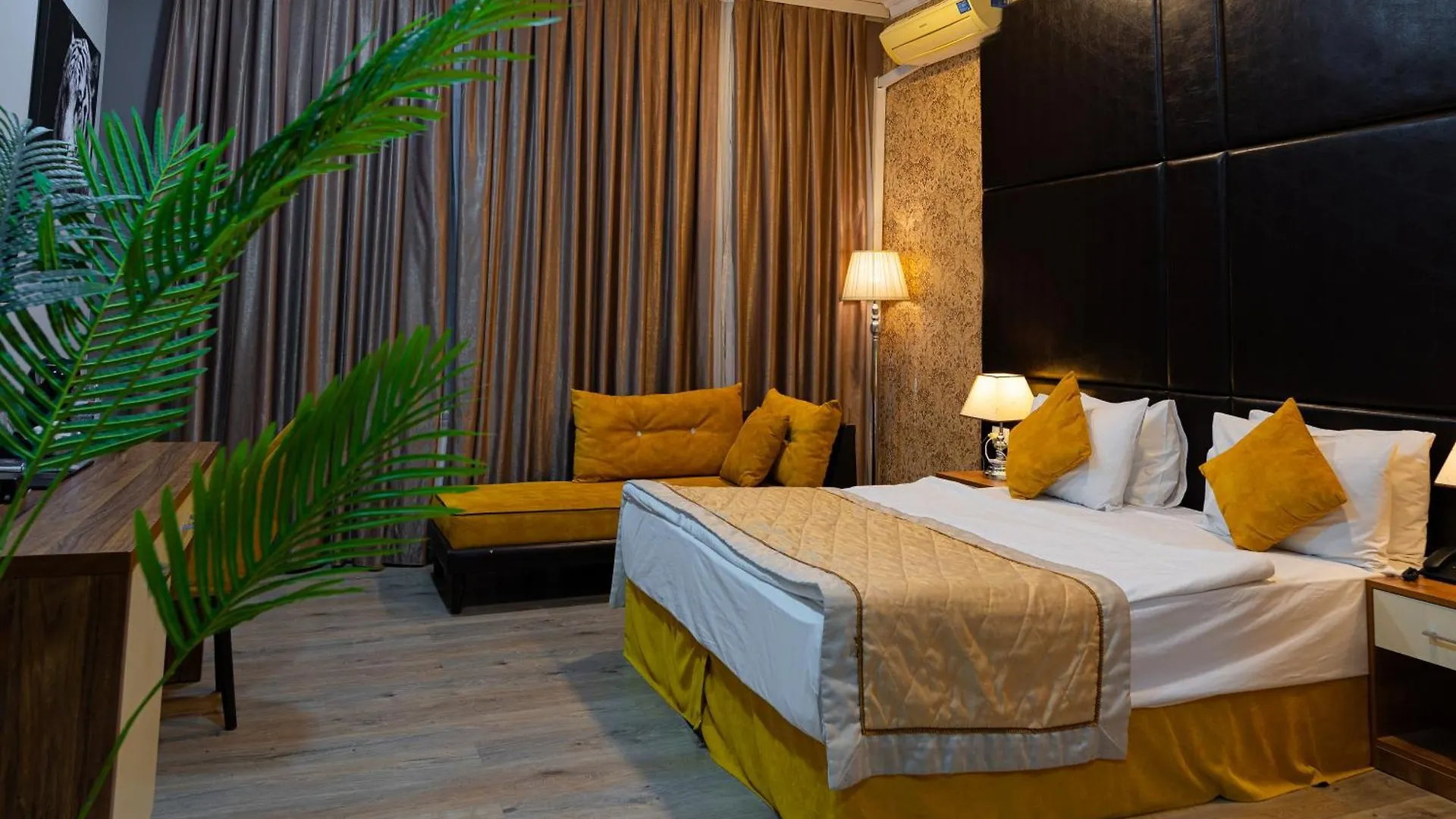 Square Boutique Hotel Baku