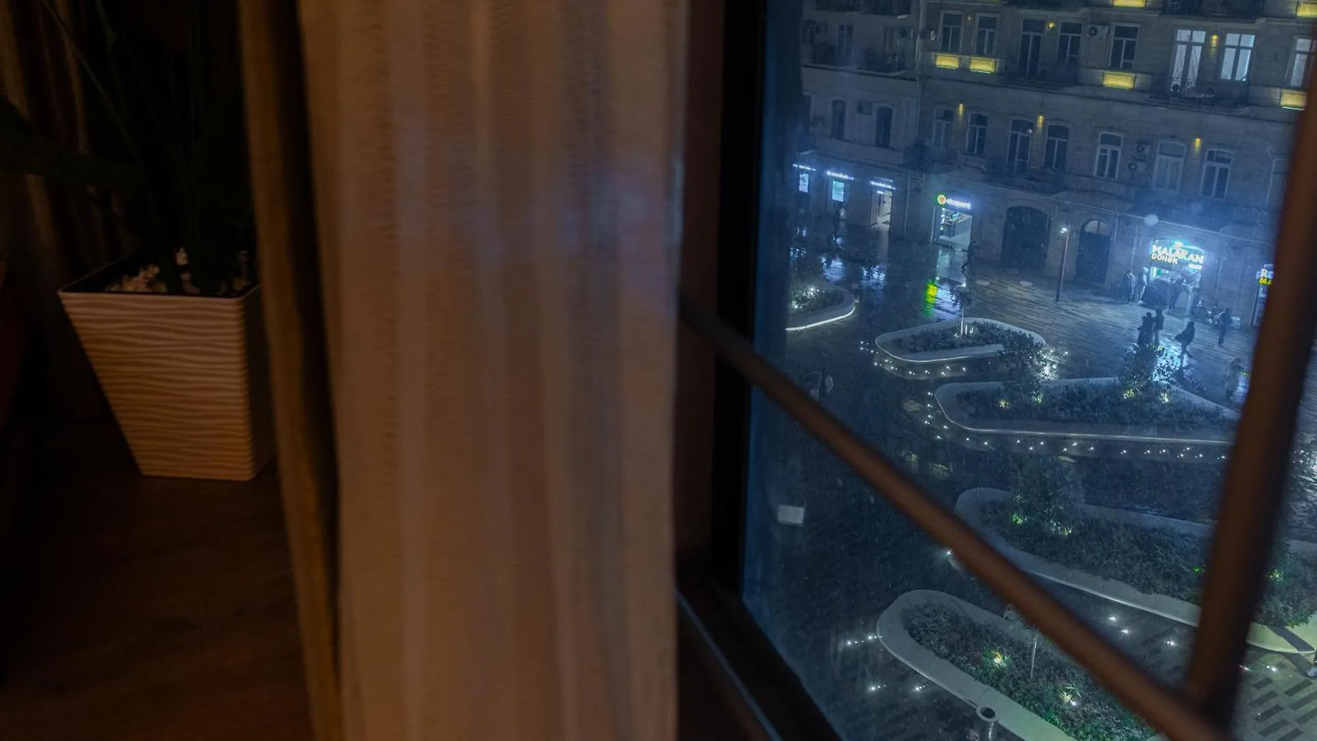 Square Boutique Hotel Baku 4*,  Azerbaijan
